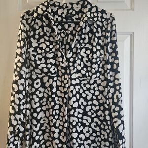 Ann Taylor Monochrome Patterned Blouse